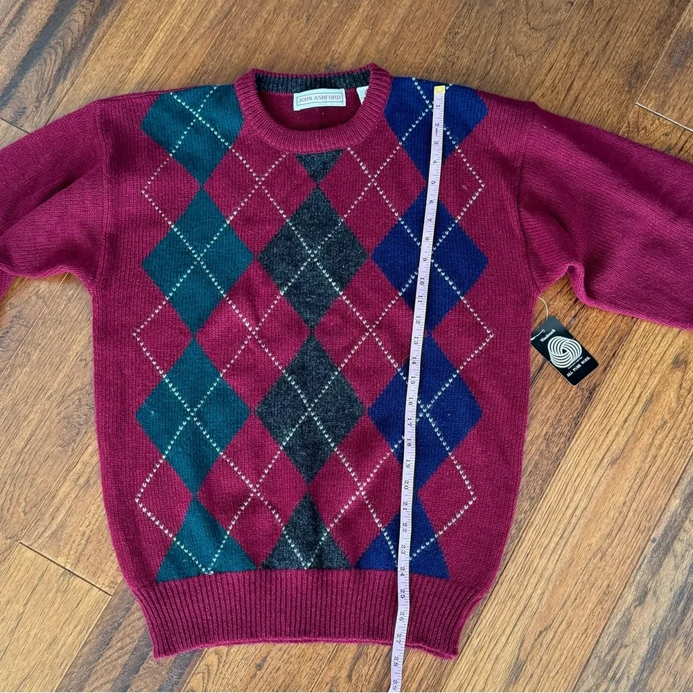 New John Ashford %100 wool crew neck sweater with argyle design size L - Picture 10 of 11